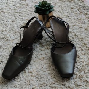 Liz Baker Taupe Dress Shoes